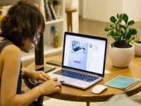 句容联众创鑫景观标识有限公司